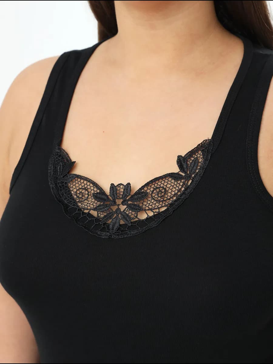 Майка бельевая больших размеров нательная на лямках