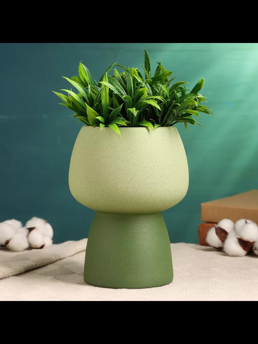 Кашпо - ваза Мина 15х15х20см