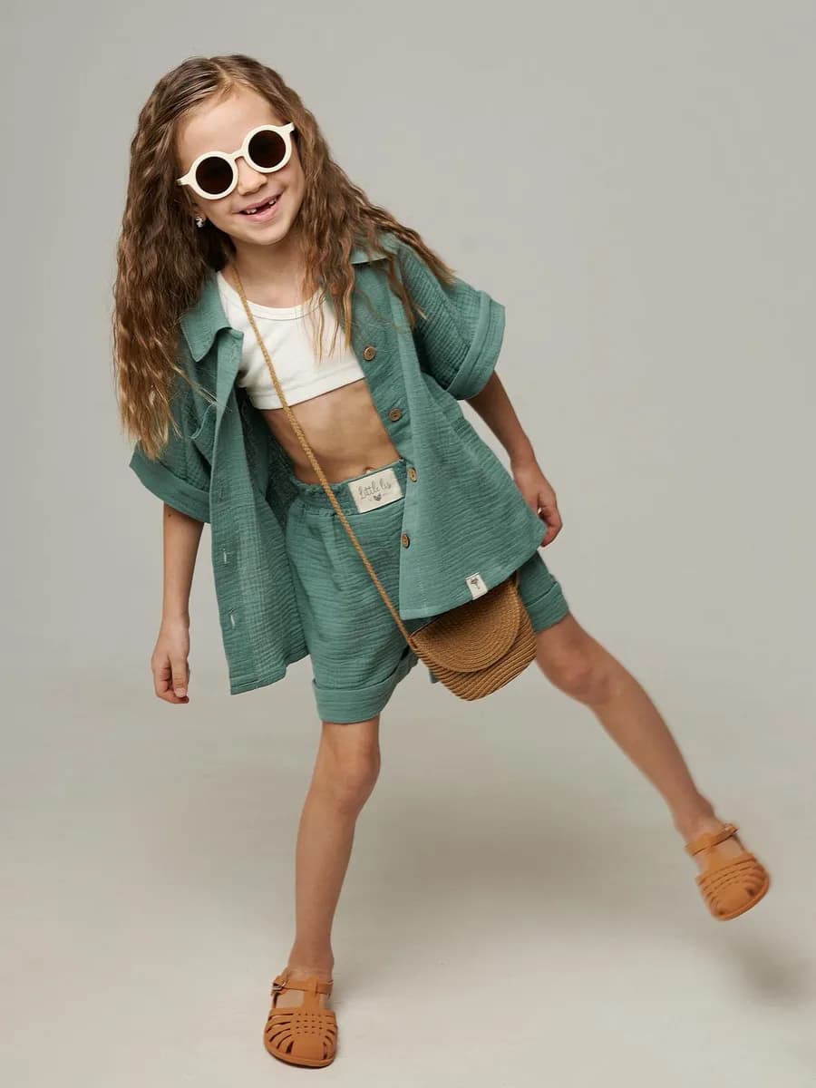 Летний костюм с шортами из муслина