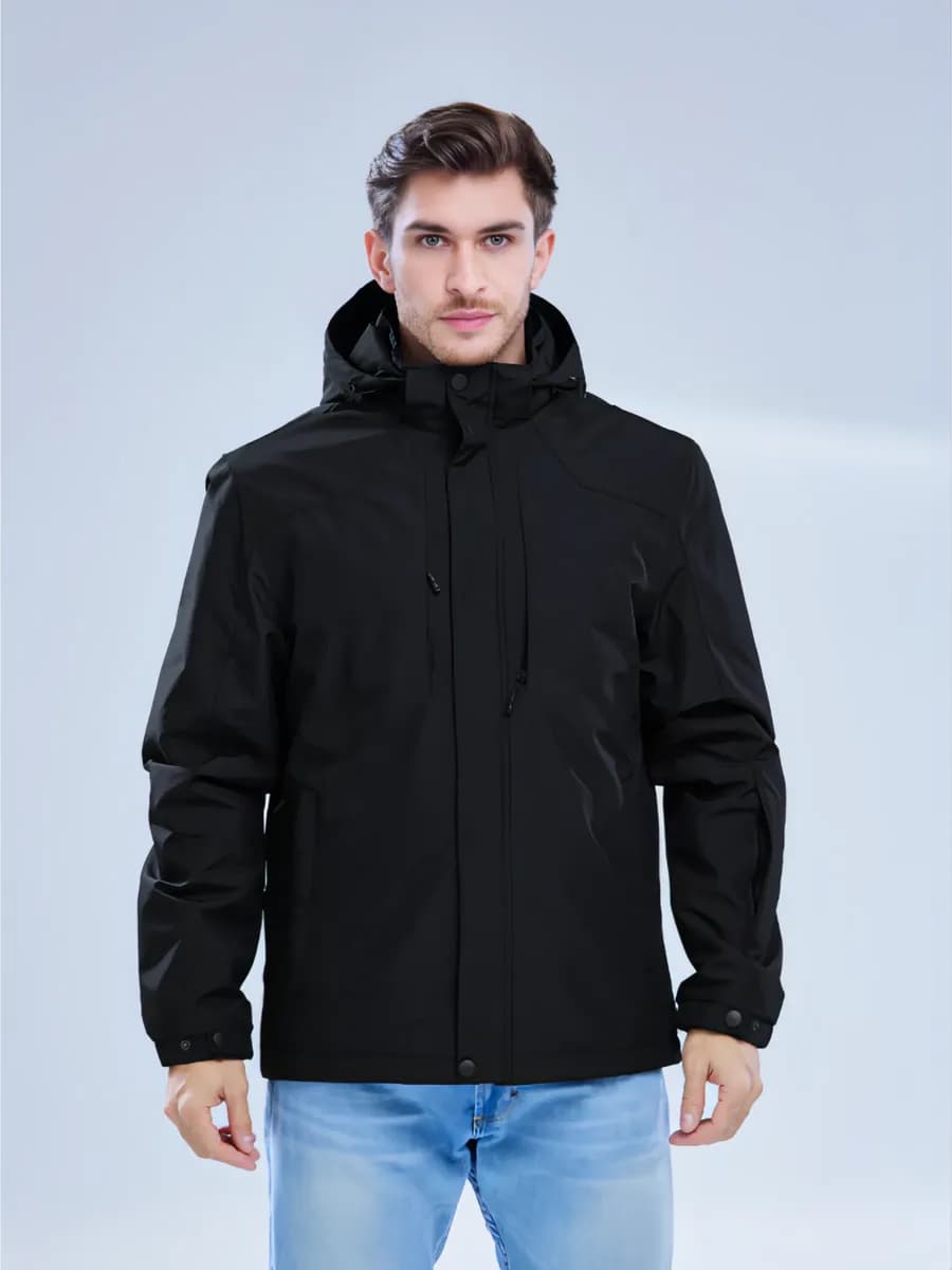 Куртка демисезонная короткая с капюшоном ветровка