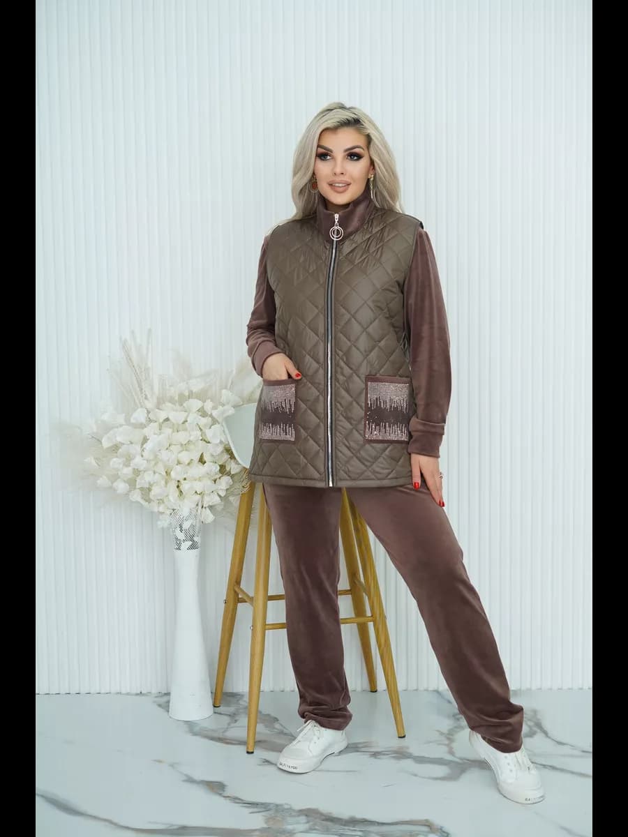 Спортивный костюм