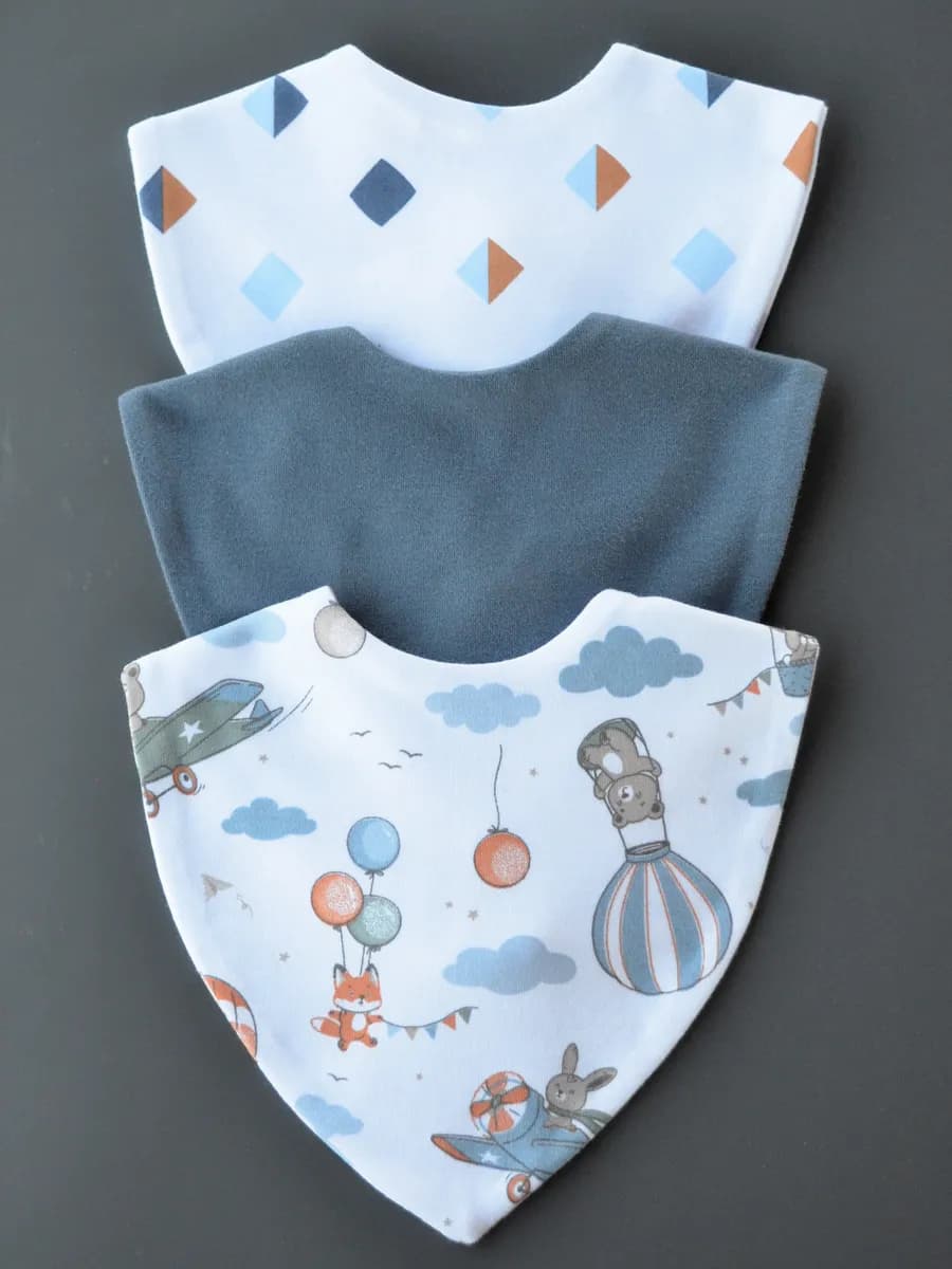 Слюнявчики для малыша