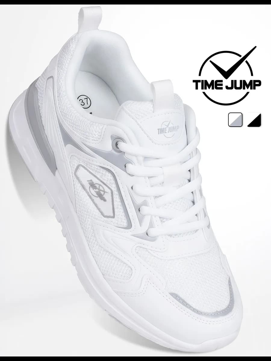 Кроссовки с перфорацией на платформе