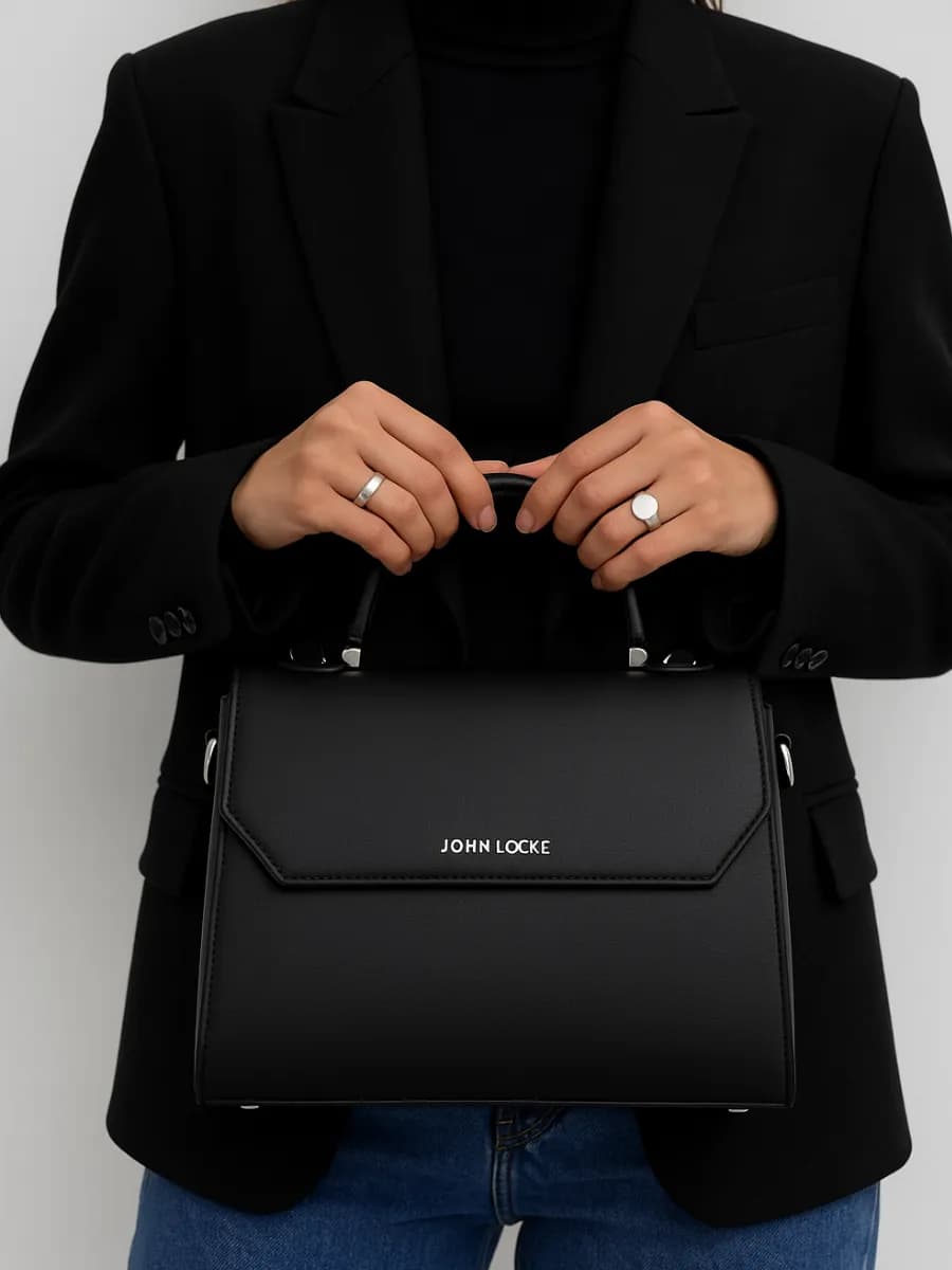 Сумка через плечо кросс-боди черная