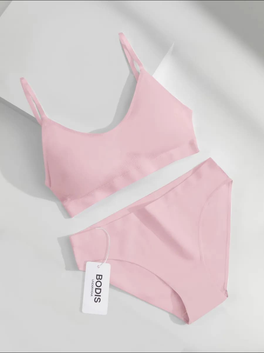 Нижнее белье комплект бесшовное с топом и трусами