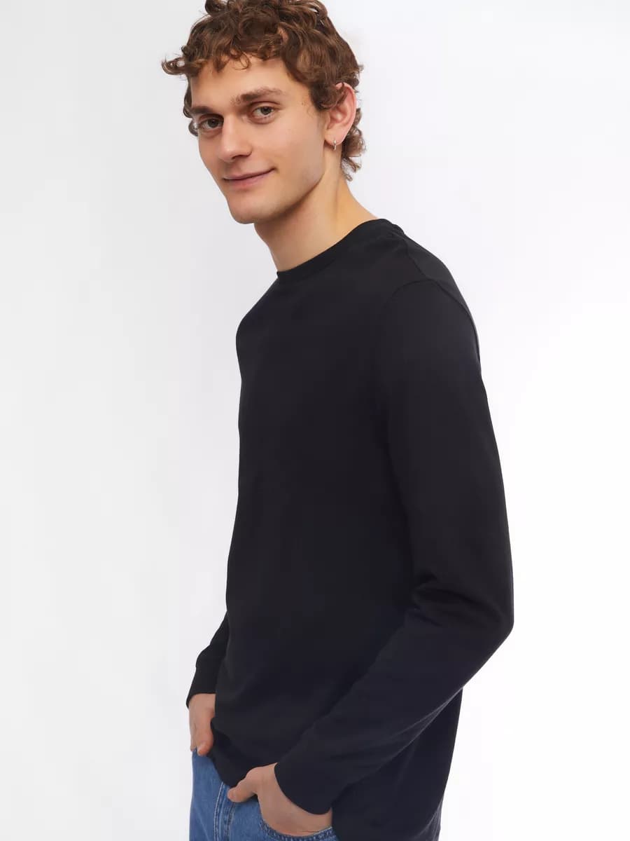 Мужской трикотажный лонгслив из хлопка