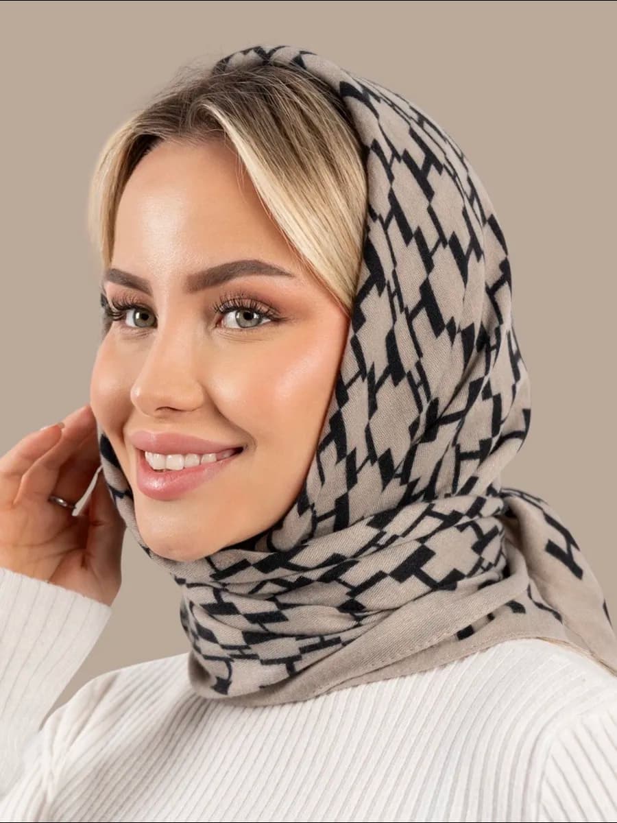 Теплый платок на голову, на шею