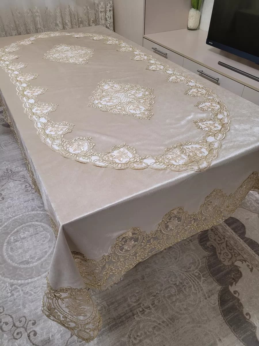 Скатерть Велюровая 150х220