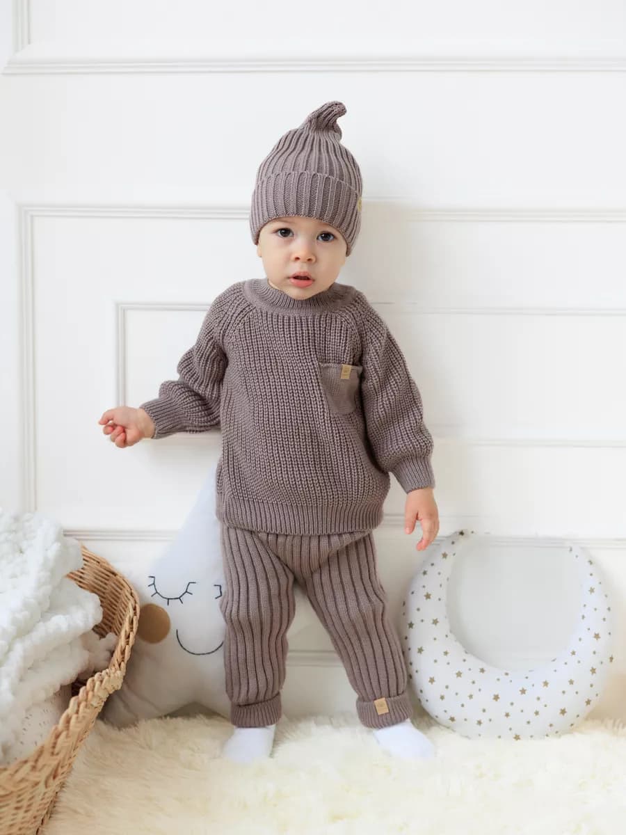 Вязаный костюм детский для новорожденных - фото 1