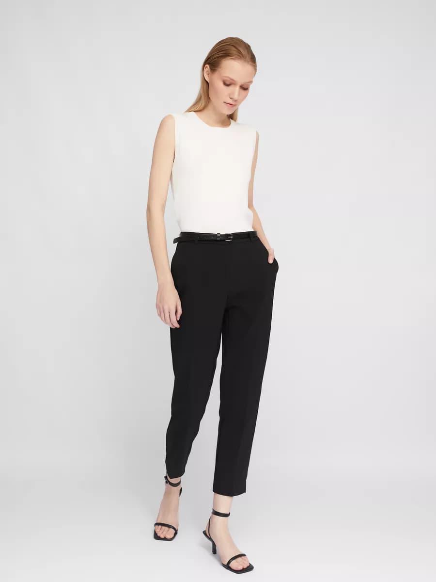 Женские брюки Slim со стрелками и ремнём