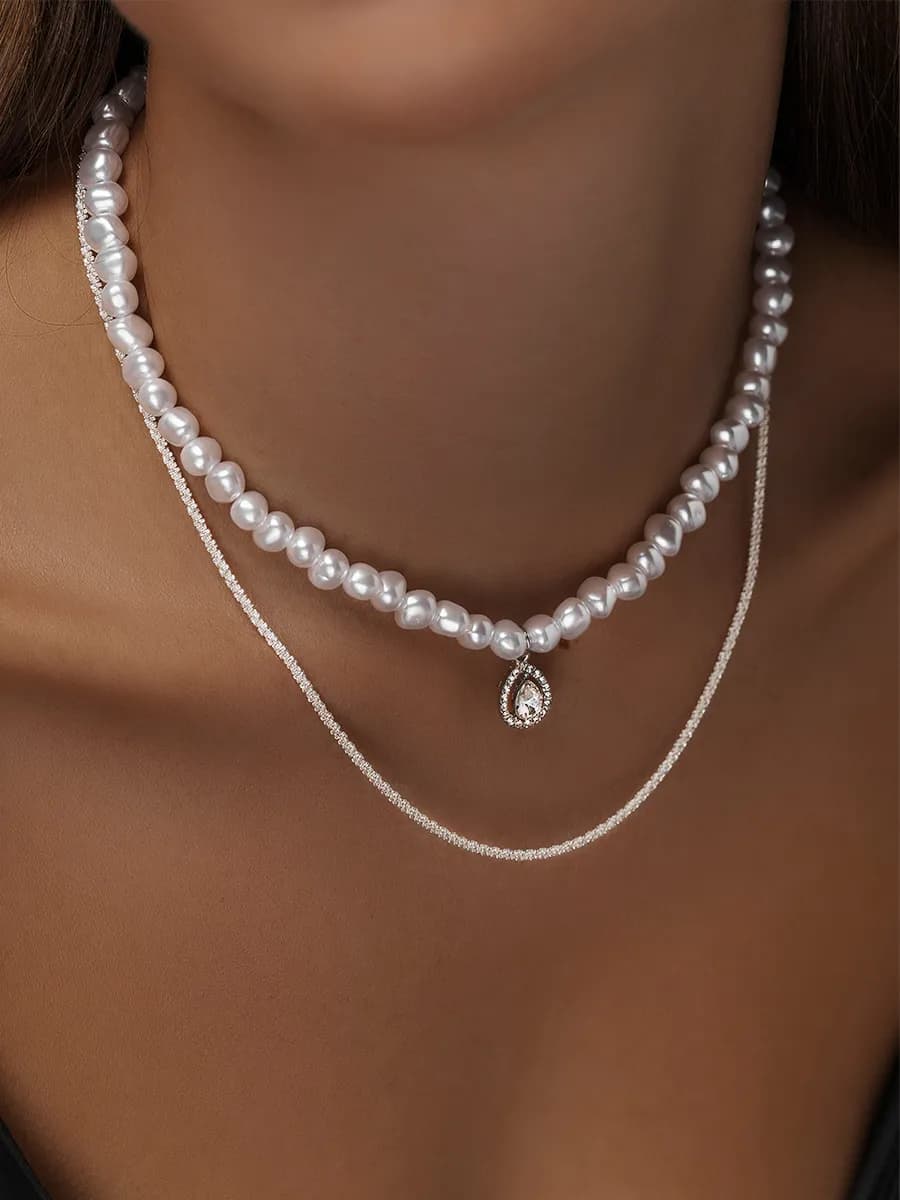 Колье жемчуг с подвеской капля