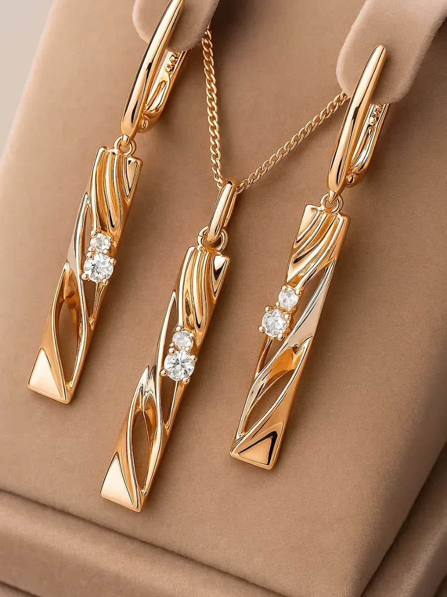 Набор бижутерии серьги и цепочка с подвеской позолоченные