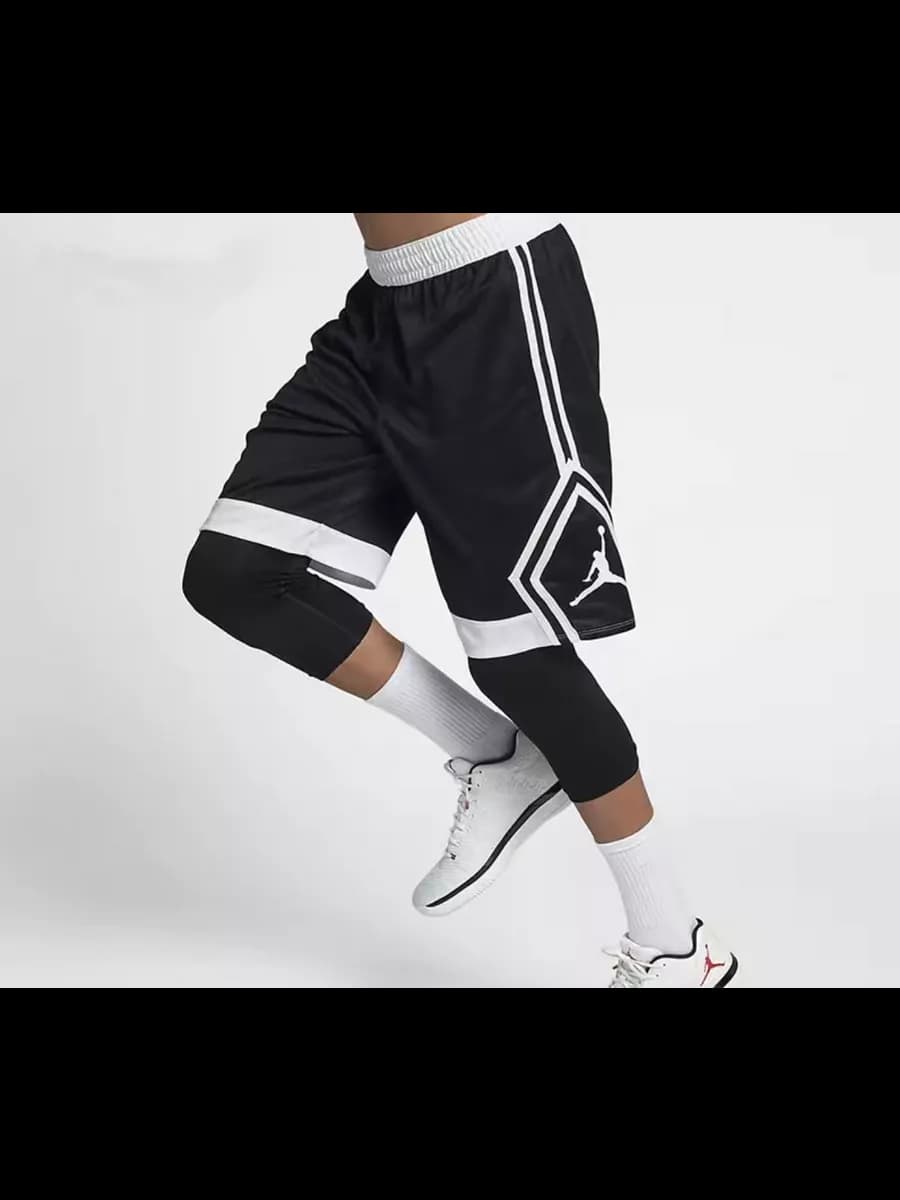 Шорты спортивные баскетбольные