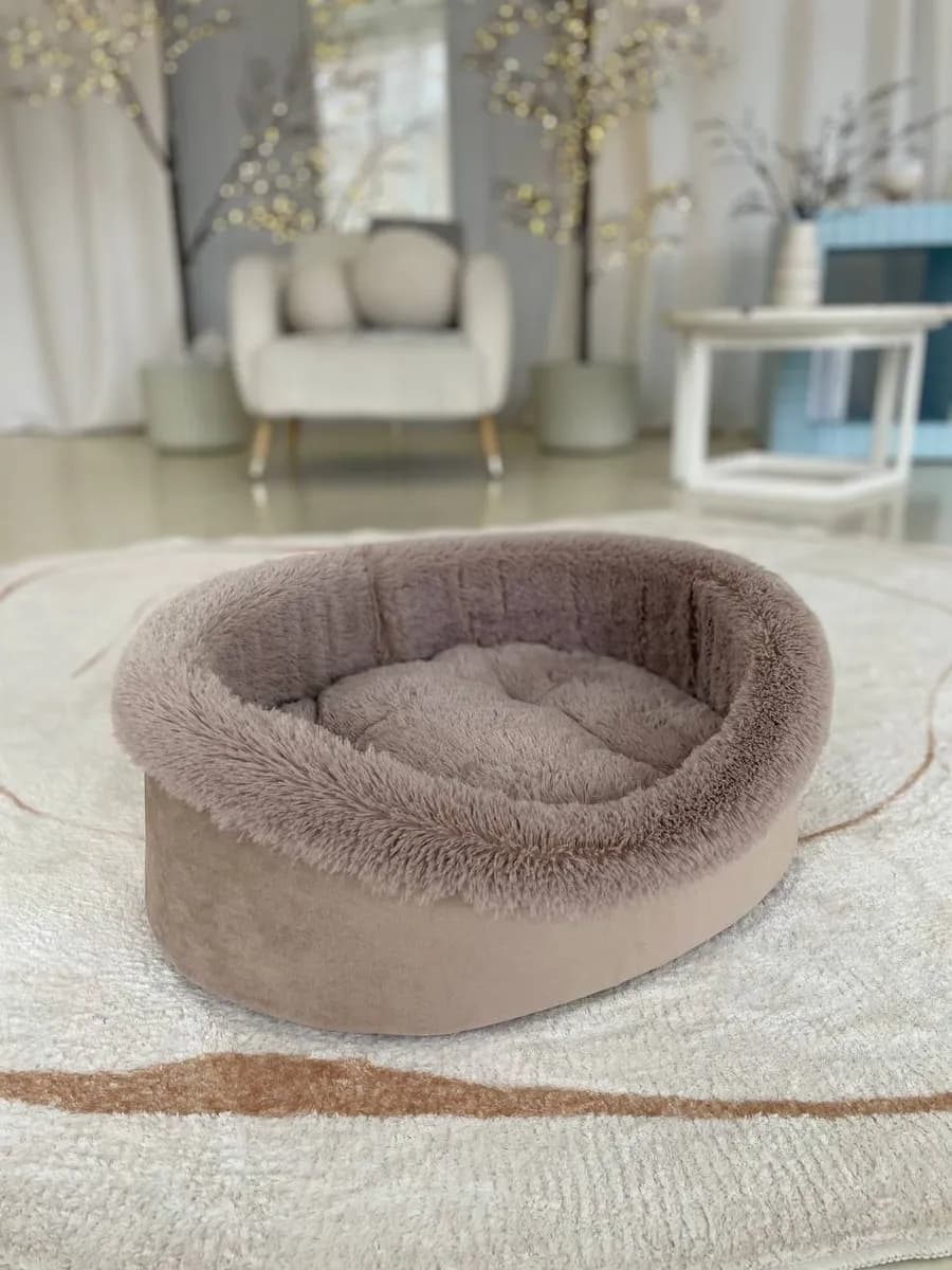 Лежанка для кошек