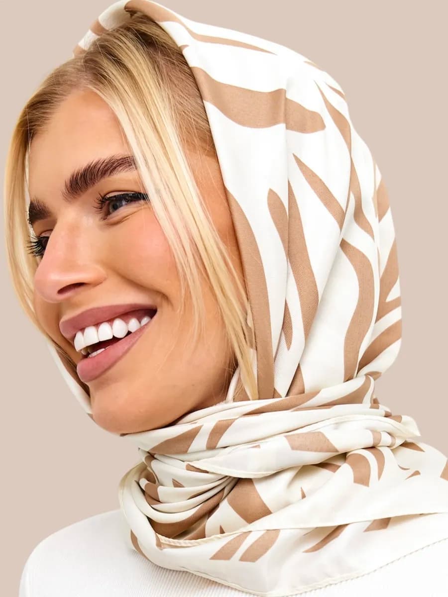 Шелковый платок на голову, на шею