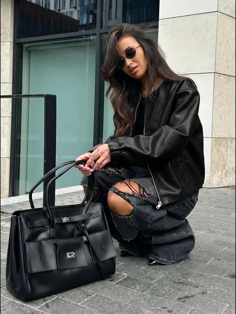 Куртка бомбер кожаная укороченная демисезонная