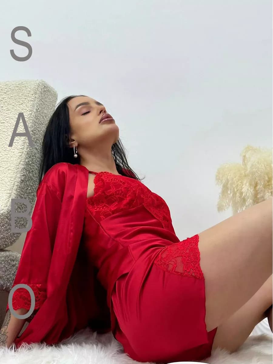 Пижама шелковая с шортами халатом домашняя