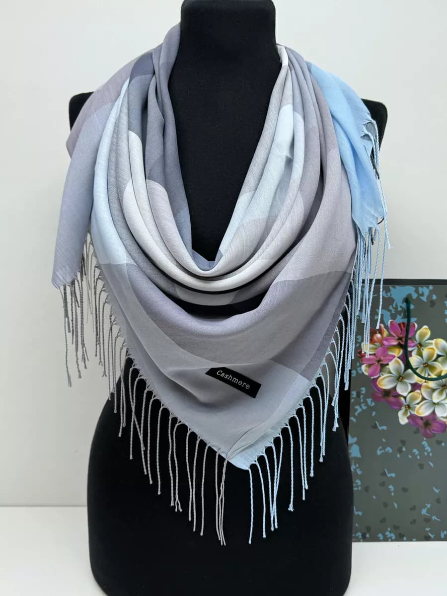 платки тонкий женский