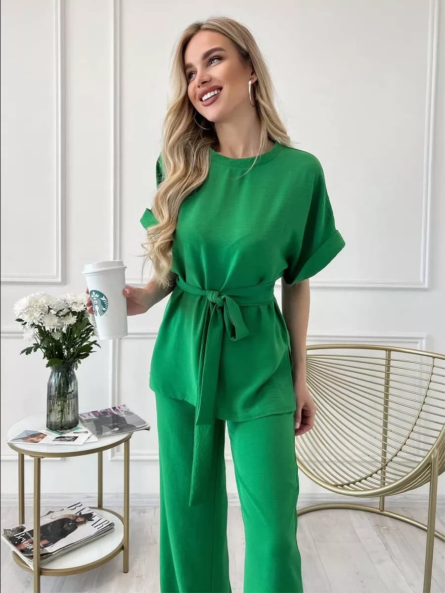 Костюм брючный жатка с коротким рукавом