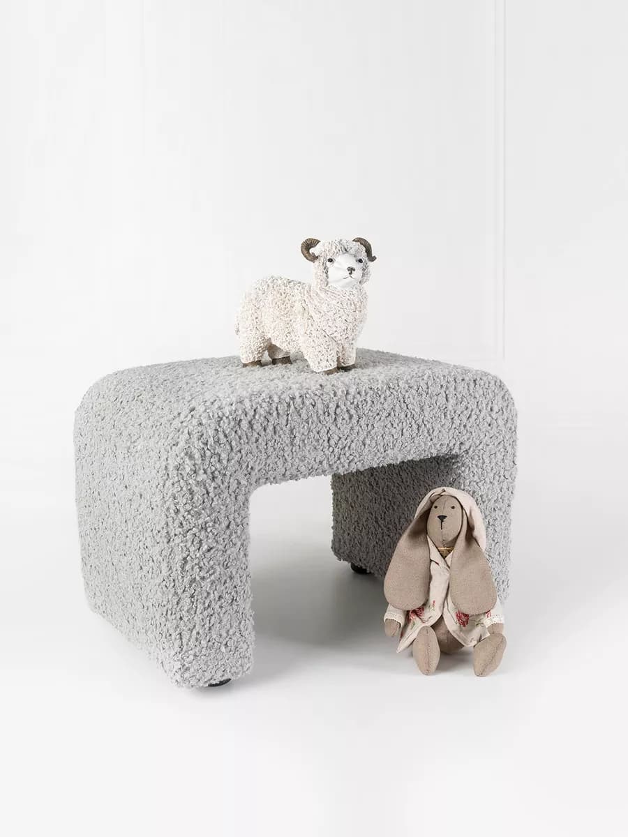 Пуфик для прихожей