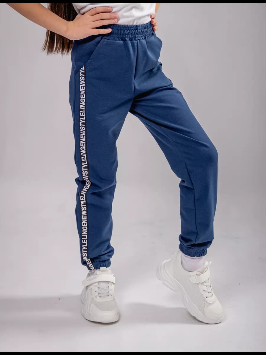 Брюки спортивные с лампасами - фото 1