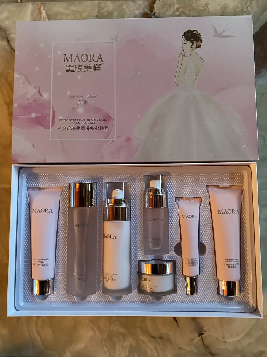 Подарочный косметический набор для ухода - фото 1