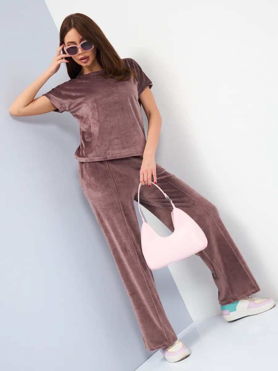 Костюм домашний велюровый