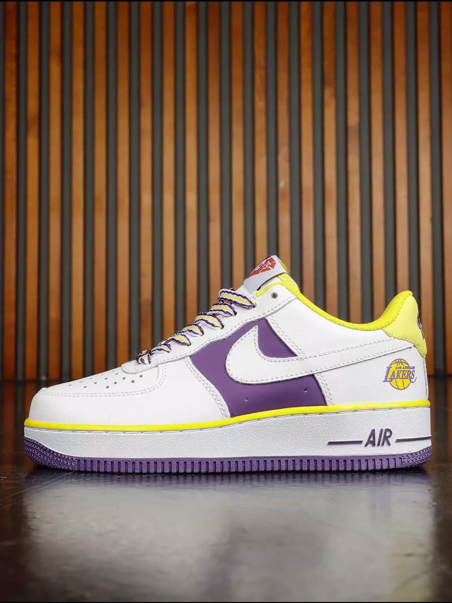 Спортивные кроссовки кожаные низкие кеды в школу