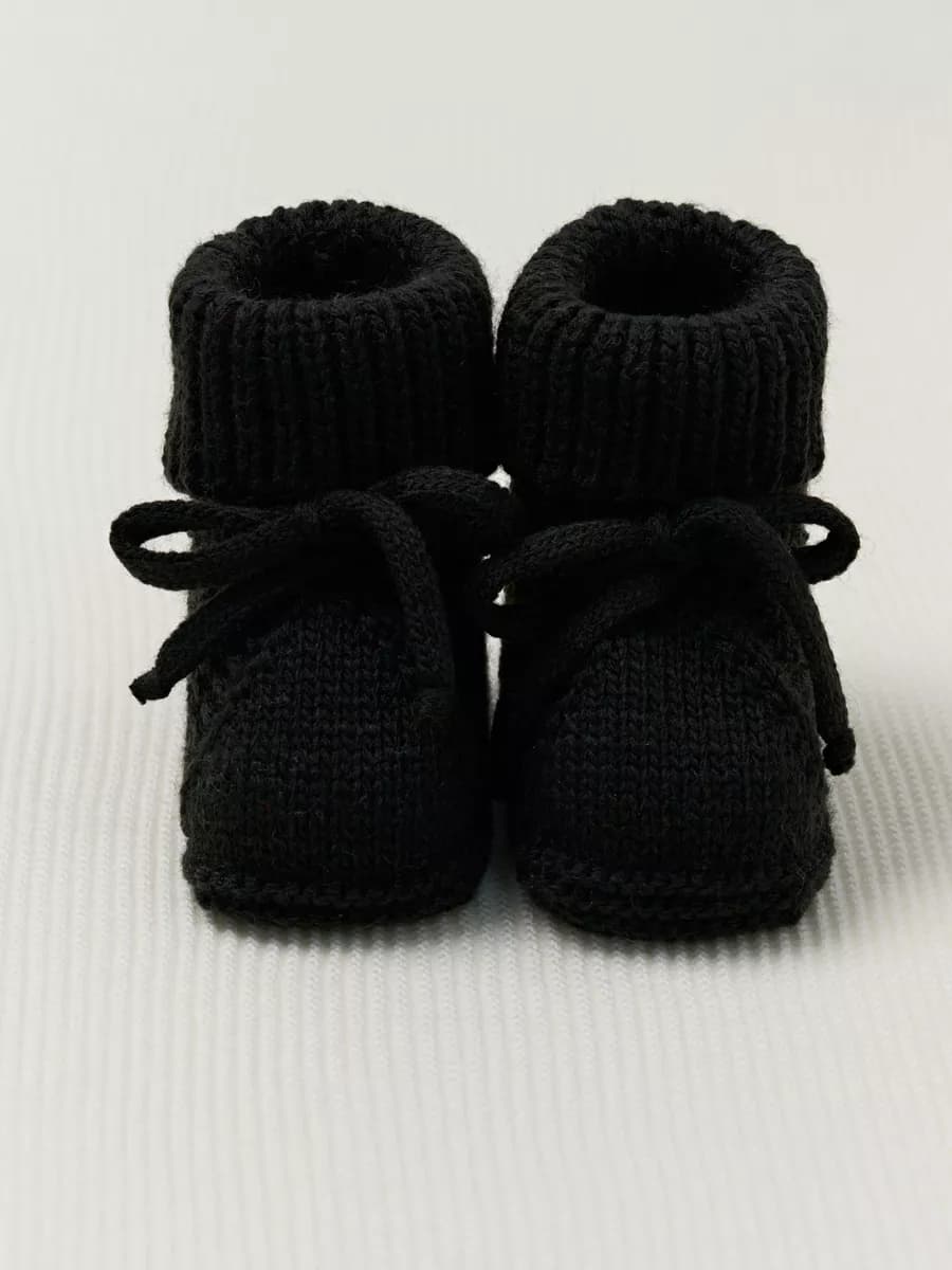 Пинетки для новорожденных вязаные