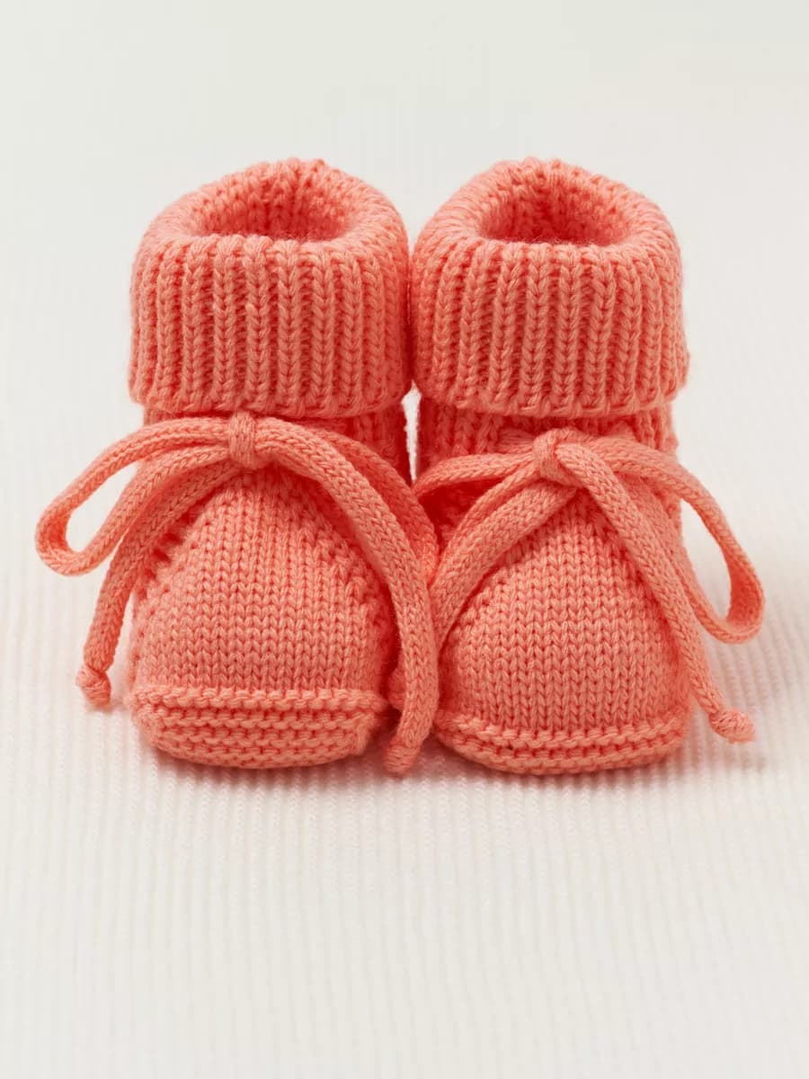 Пинетки для новорожденных вязаные