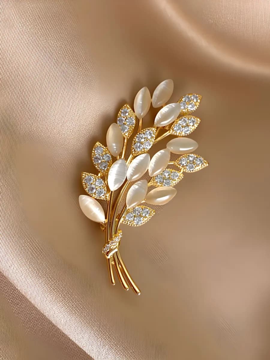 Брошь оригинальная в подарок