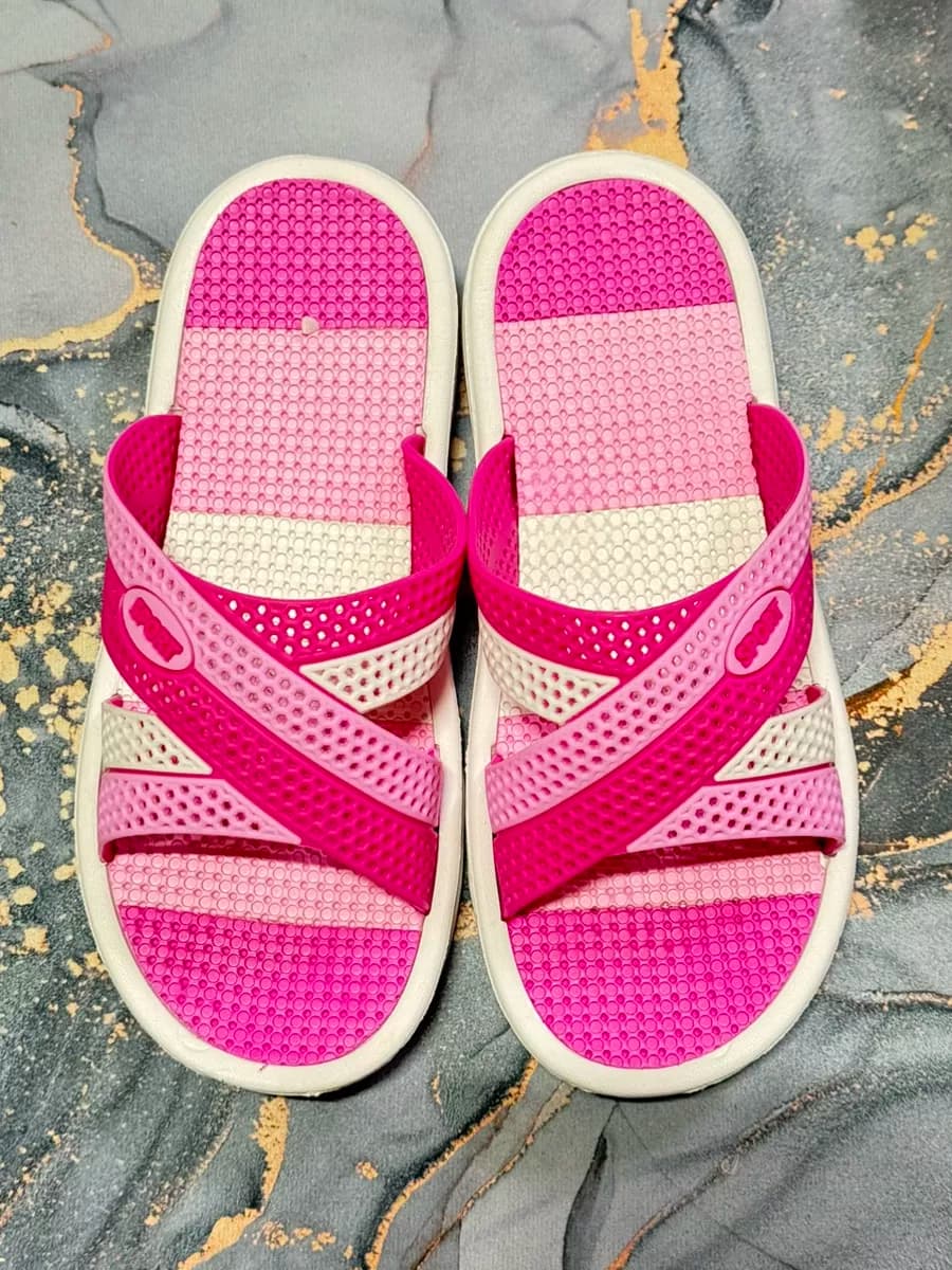 Шлепки тапки резиновые женские