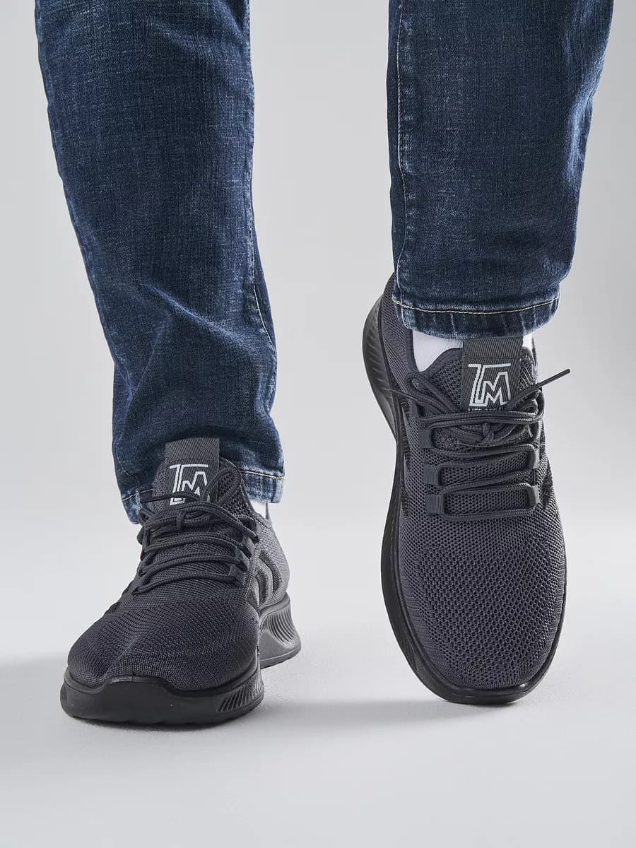 Кроссовки летние мужские дышащие легкие сетка