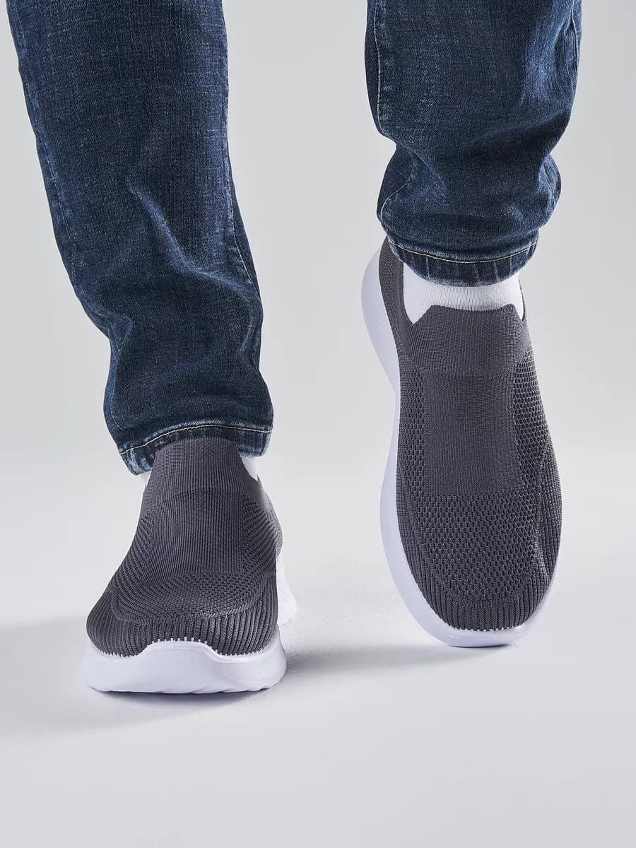 Кроссовки летние мужские дышащие легкие сетка