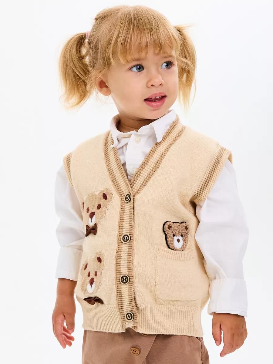 Жилетка вязаная нарядная