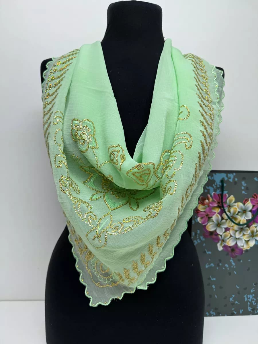 Платок косынка ажурная на шею на голову женская