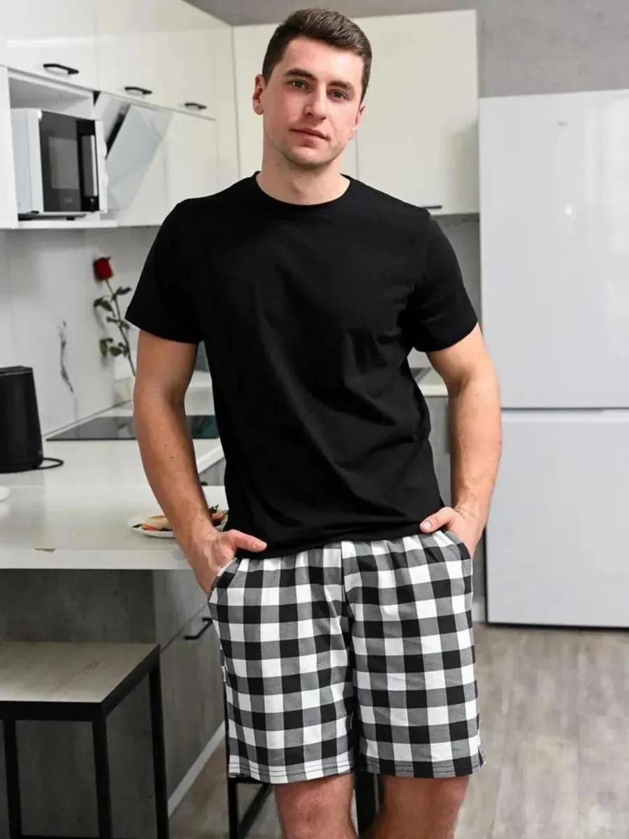 Пижама мужская с шортами и футболкой