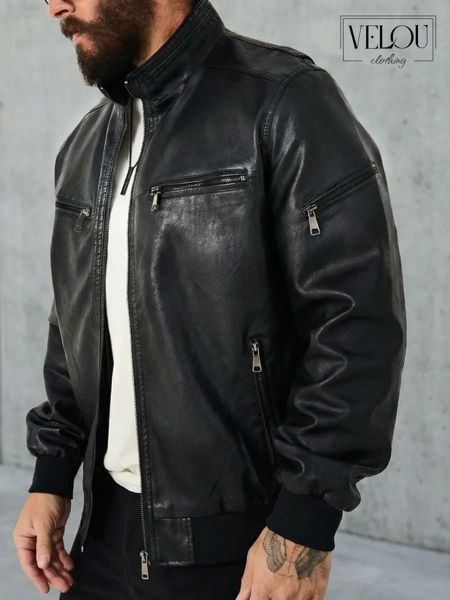 Куртка демисезонная кожаная