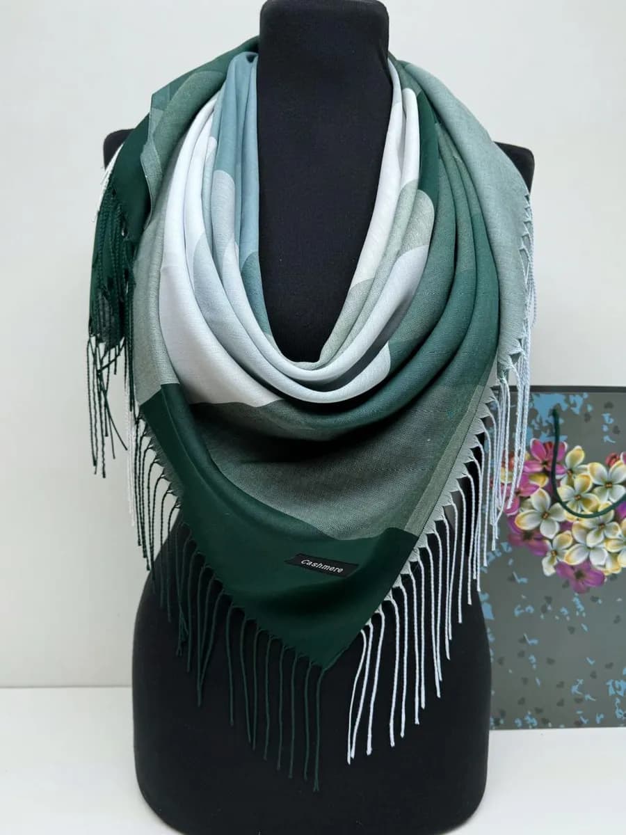 платки тонкий женский