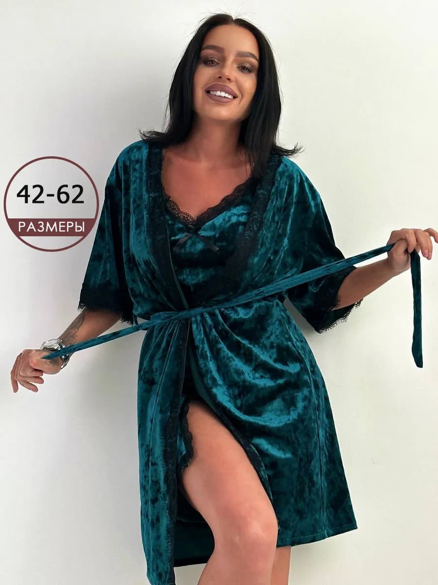 комплект женская велюровая халат и сорочка с кружевом