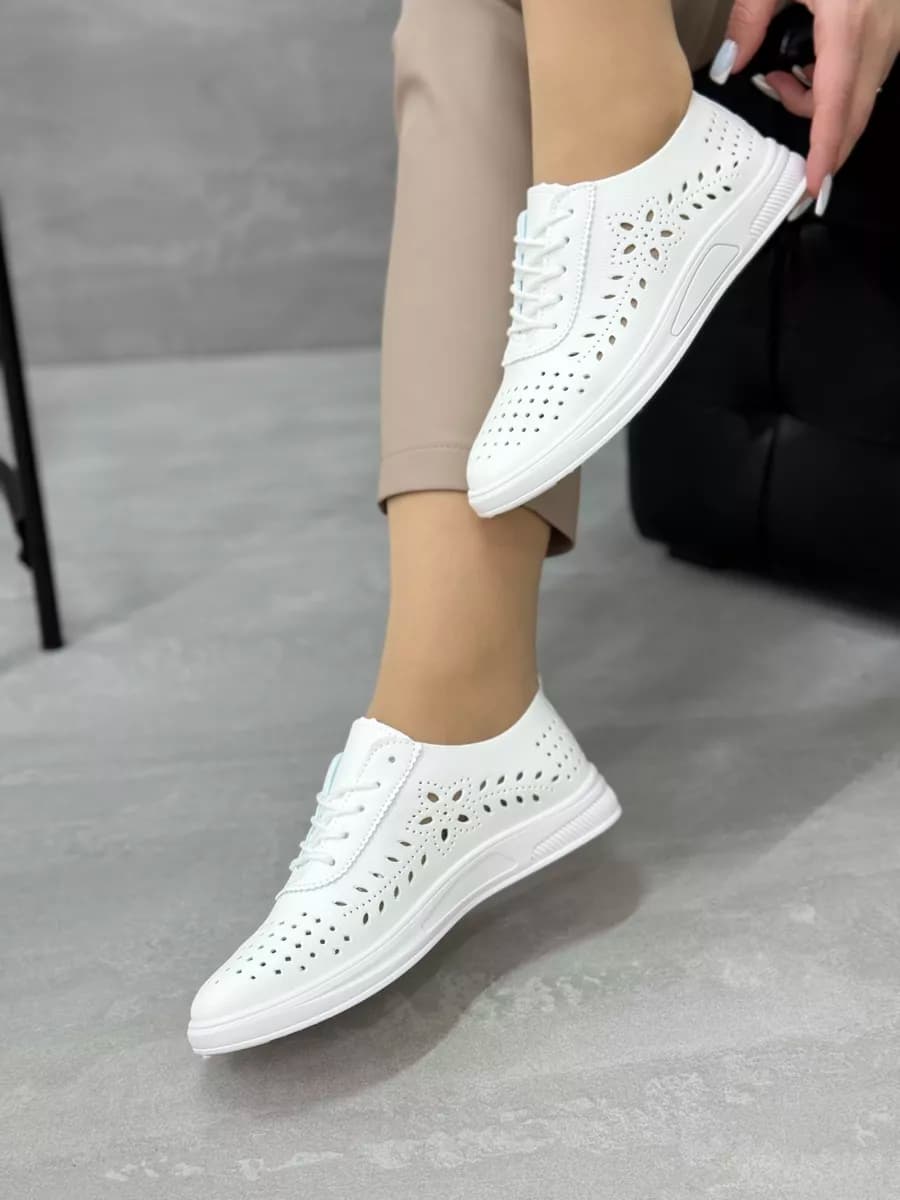 Слипоны летние в сетку на шнурках