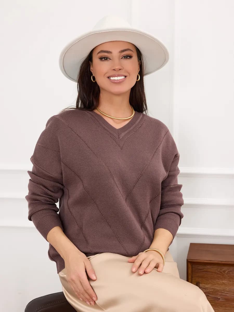 Свитер вязаный больших размеров