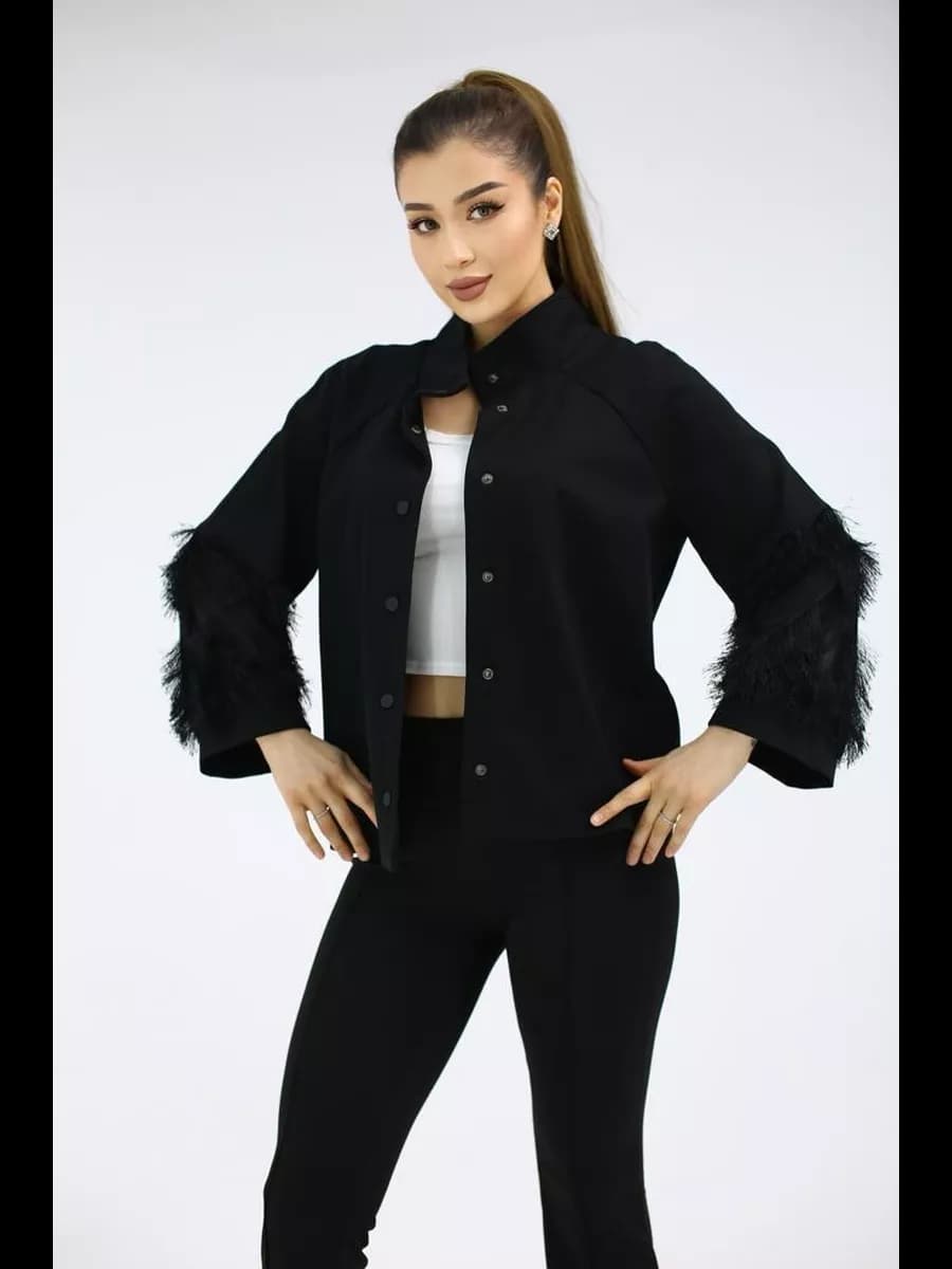 Жакет укороченный трикотажный