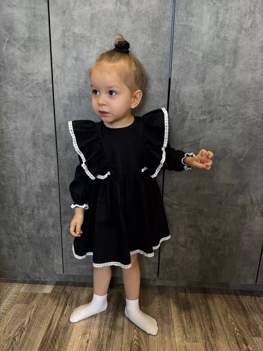 Платье нарядное в горошек