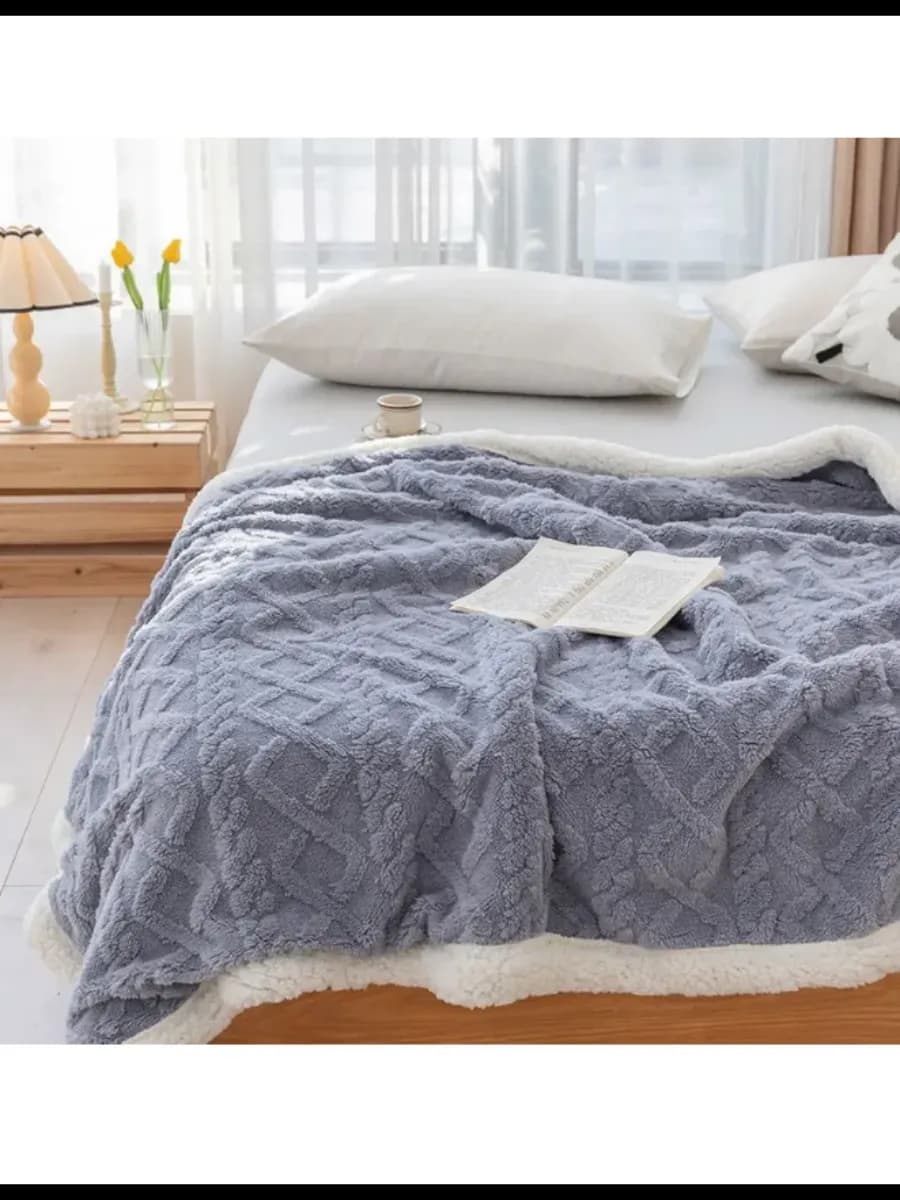 Плед покрывало 200х220 на диван и кровать