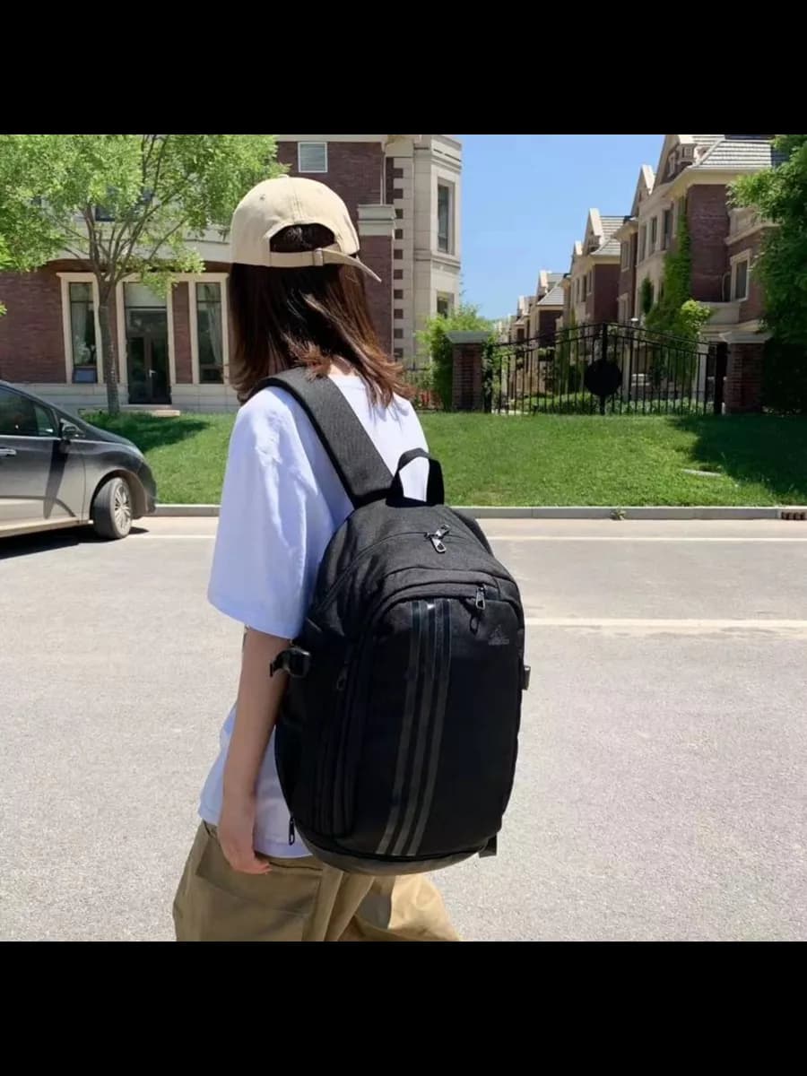 Рюкзак Адидас спортивный городской