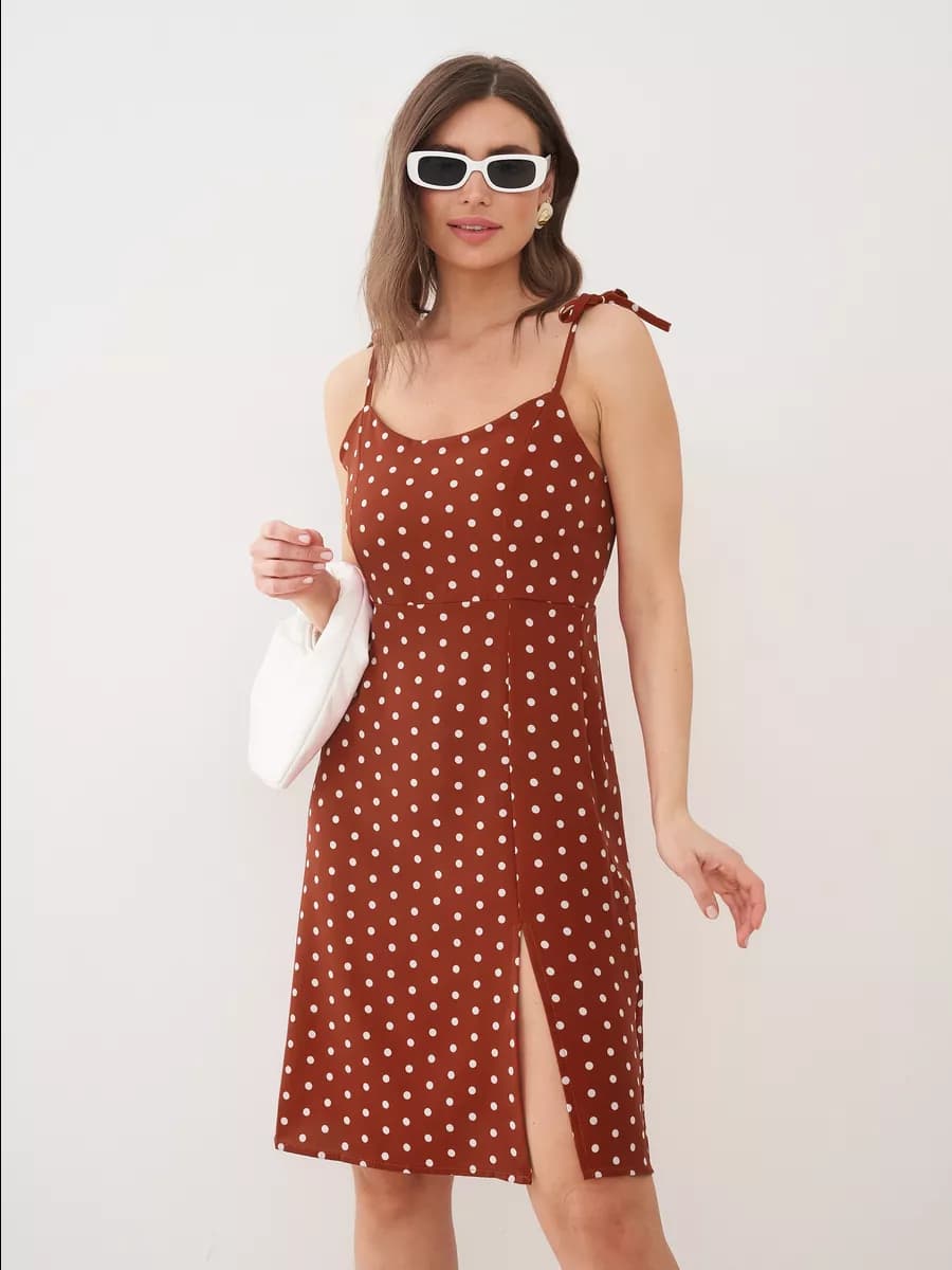 Сарафан летний с разрезом