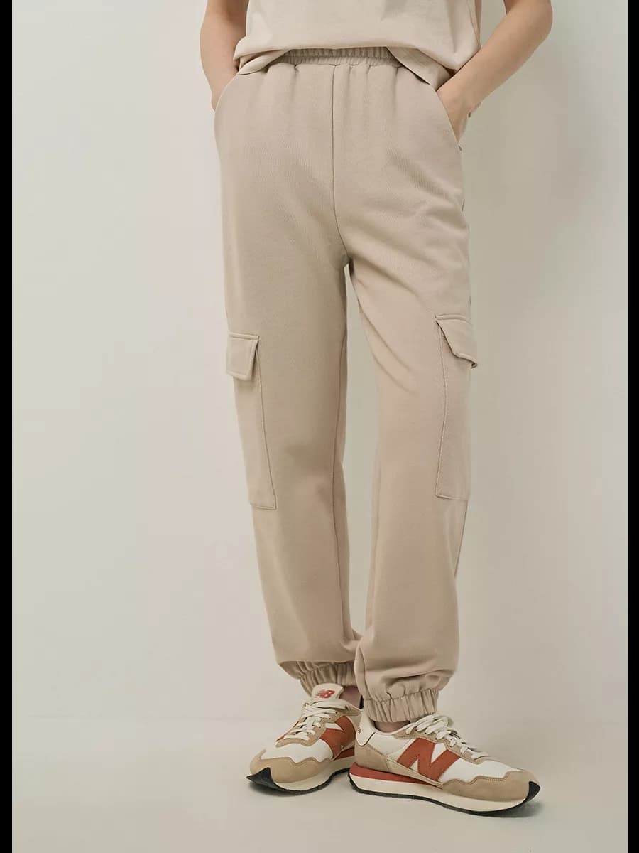 Трикотажные брюки-карго