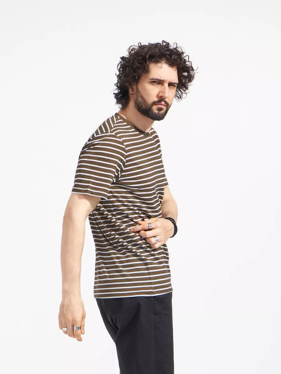 Футболка в полоску