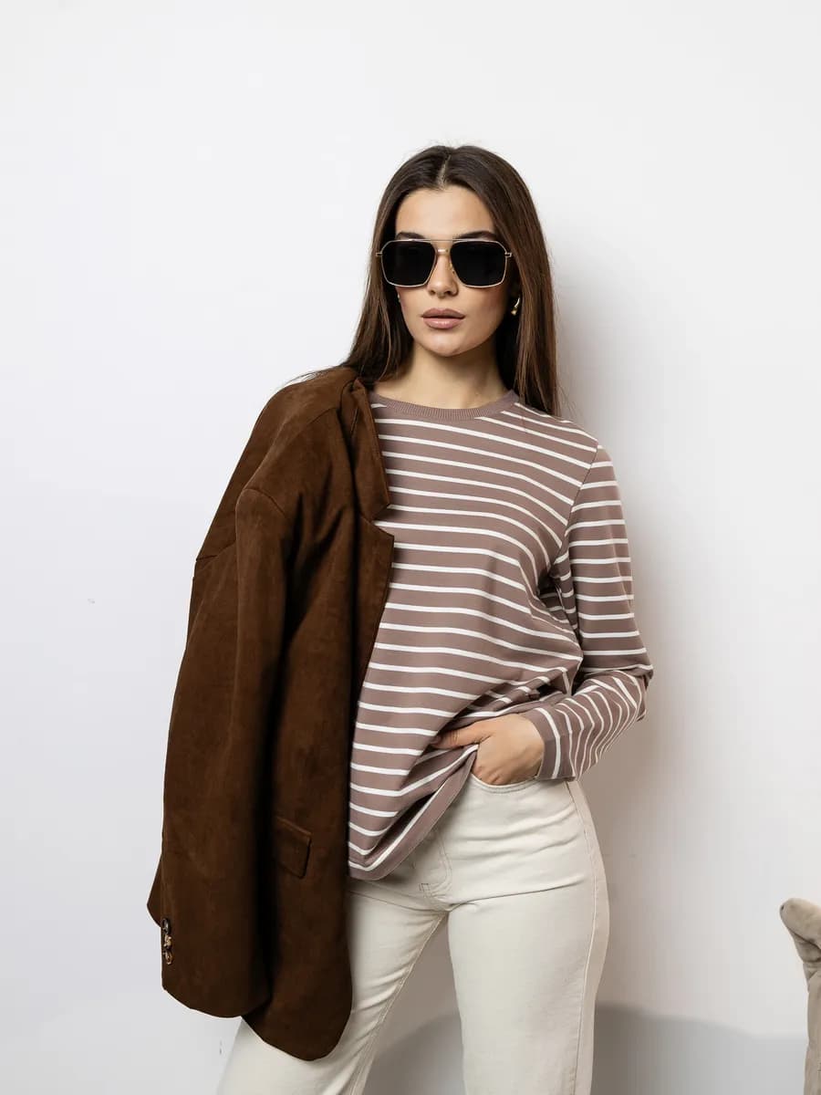 Лонгслив в полоску